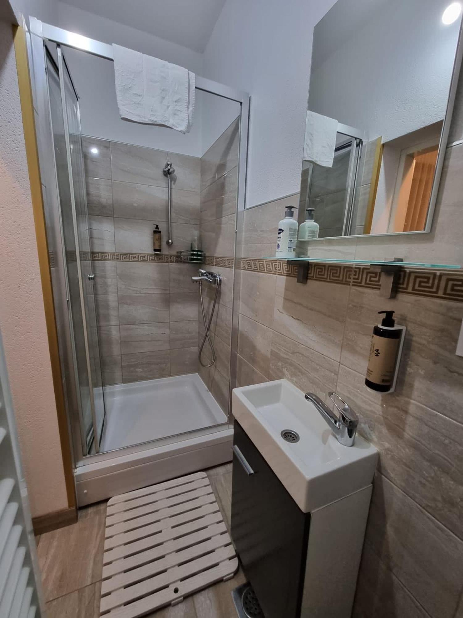 Apartmani Li Livno Zewnętrze zdjęcie
